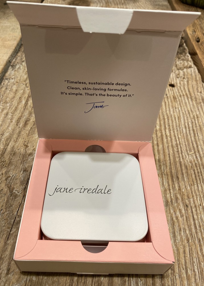 Jane Iredale Refillable Compact White Square NEW