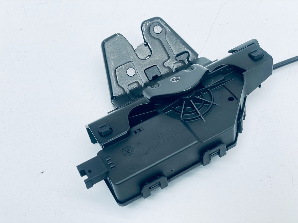 BMW E46 E90 E92 E81 E82 E87 E88 E60 E63 E64 Boot Lid Lock Actuator 7840617 #107