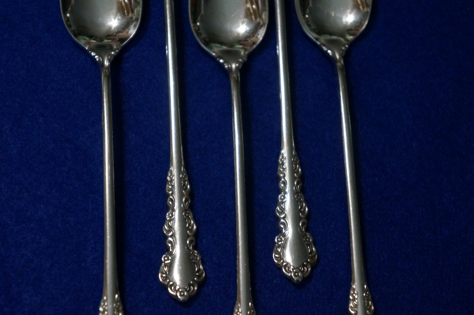 Oneida Shelley Heirloom Cube (5) Iced Tea Spoons