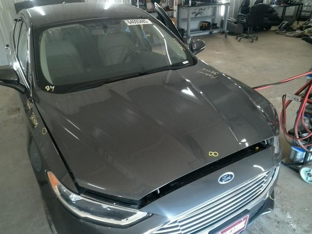 FUSION 2017 High Mounted Stop Light 104884332