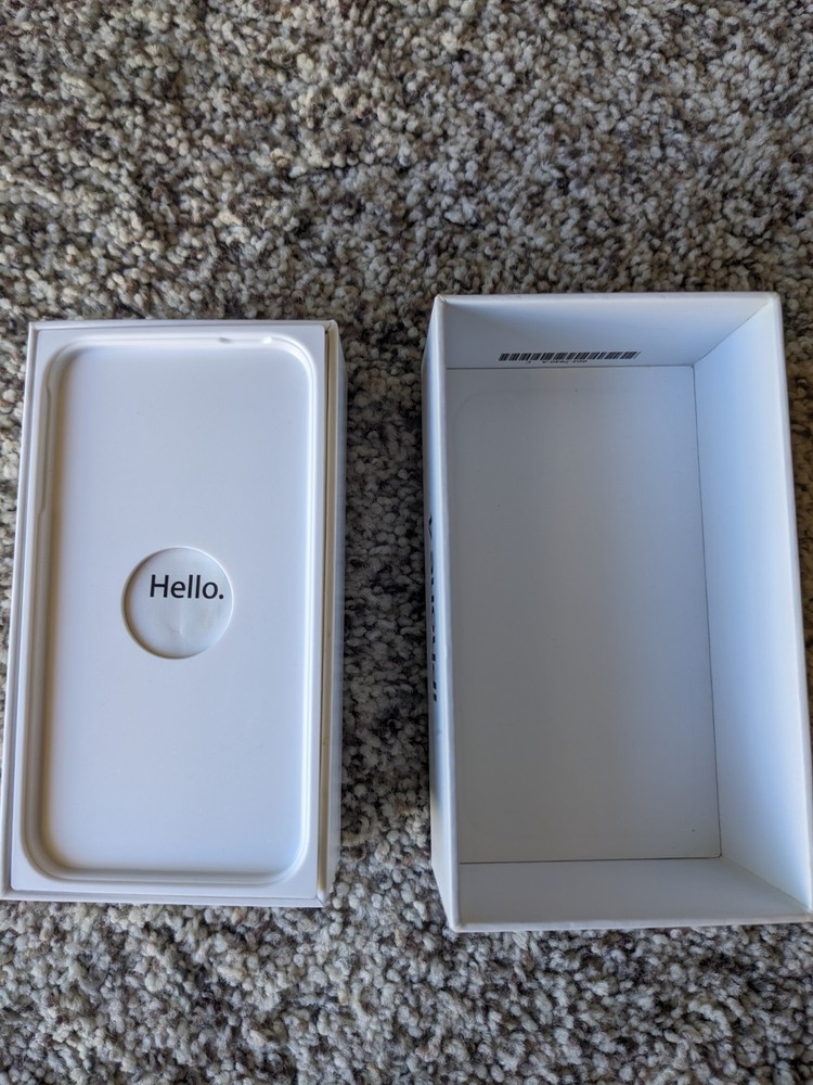 Apple iPhone 4 - empty box only - pristine