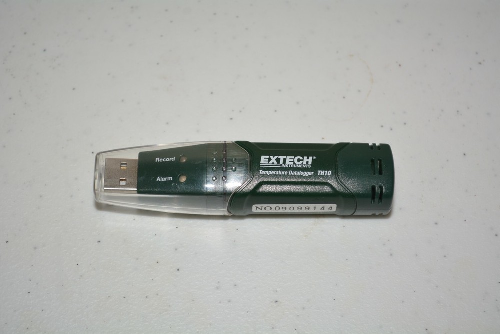 ^ Extech TH10 Temperature USB Datalogger #D390