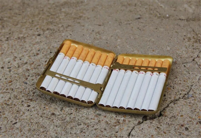 High Grade Collectable Vintage Solid brass / copper cigarette case holder