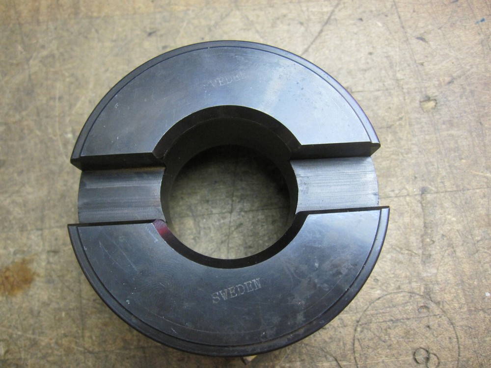 Sandvik 4" indexable 6 insert face shell milling cutter 1-1/2" arbor