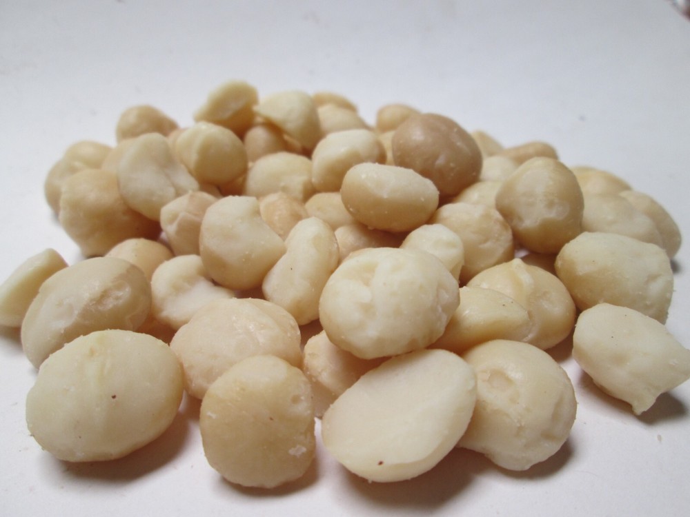 Raw Macadamia Nuts, 5 lbs/bag-greenbulk