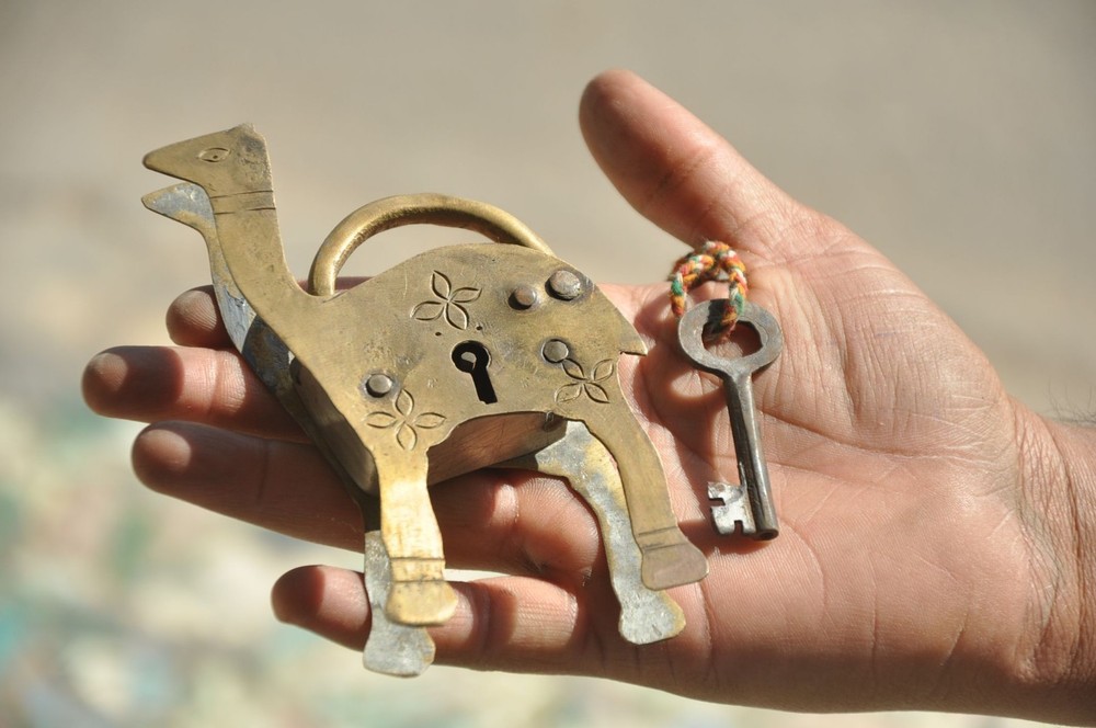 Brass Fine Handcrafted Engraved Unique Camel Shape Padlock