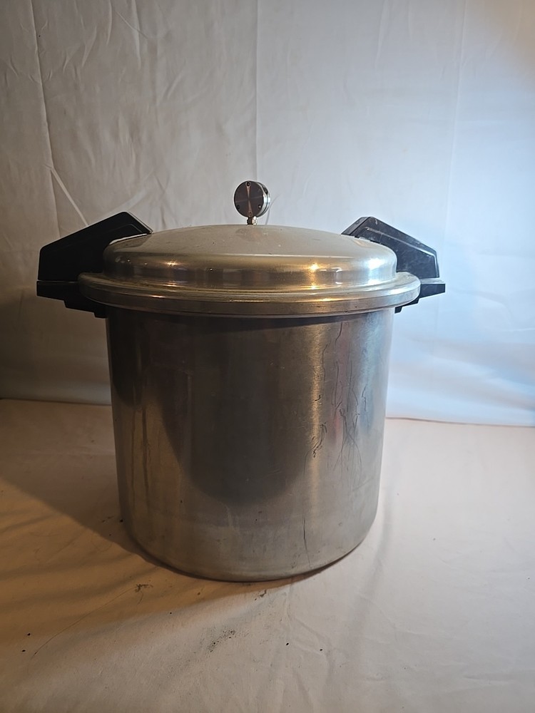 Mirro Pressure Cooker Canner 22 Quart