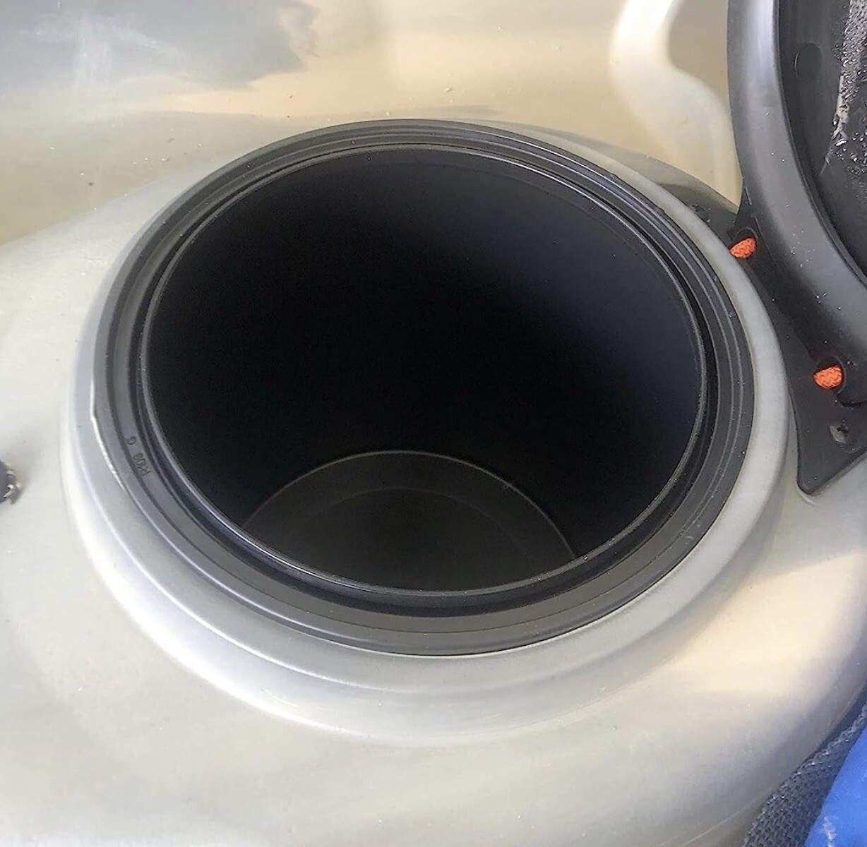 Lifetime Kayak Hatch Bucket Container for Tamarack Angler Weber Tioga Kokanee +