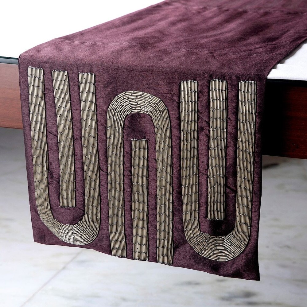 Decorative Table Runner Purple Silk Wedding Décor Table Décor - Silver Pipe