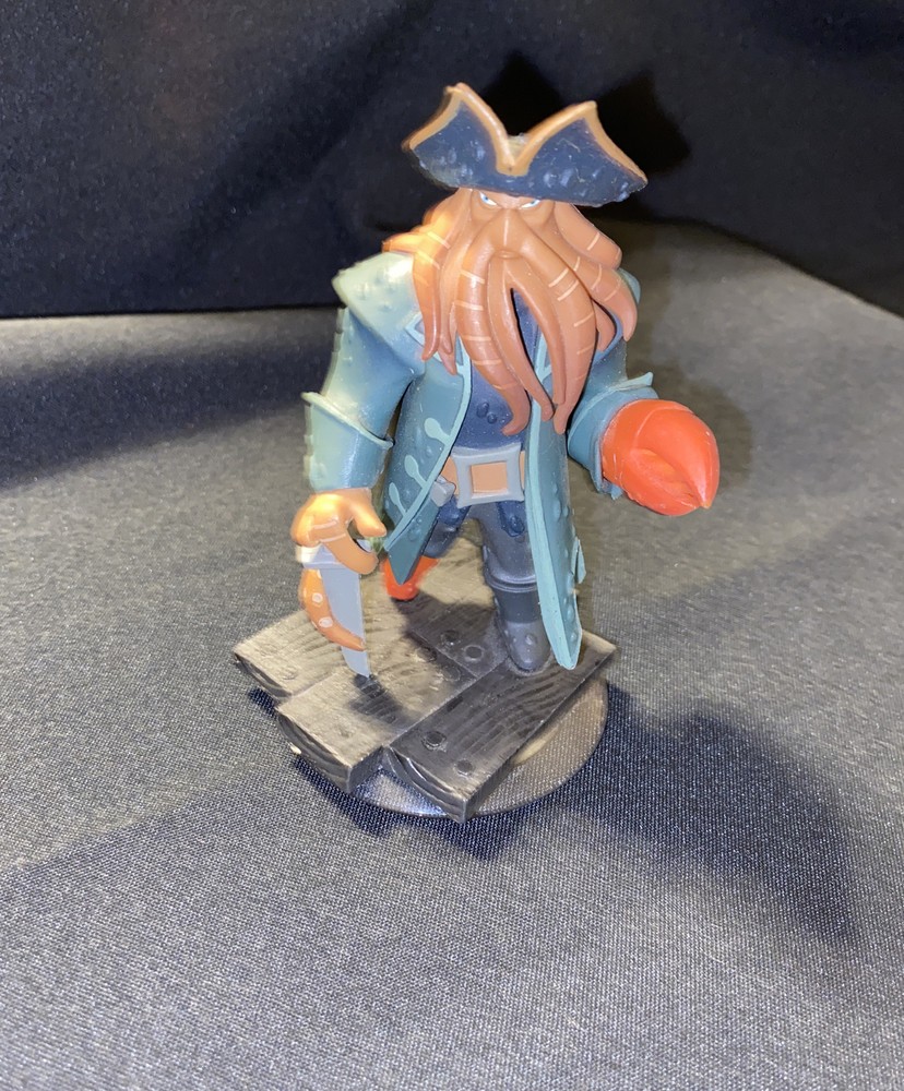 Disney infinity captain Hook and jack sparrow figures