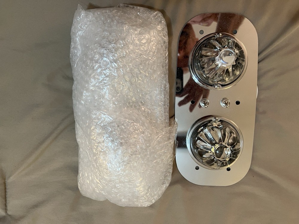 Peterbilt 389 Or 379 Interior Lights