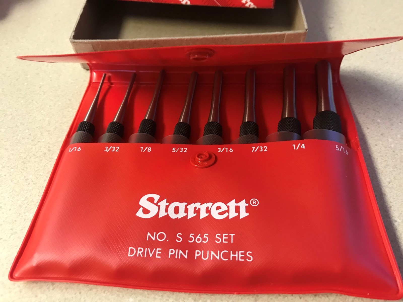 STARRETT 8PC DRIVE PIN PUNCH SET IN CASE #S565PC #52587