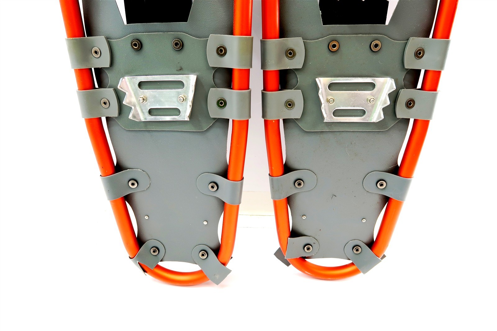 LL BEAN WINTER WALKER 26 Snowshoes Orange and Gray ~ Nice Condition