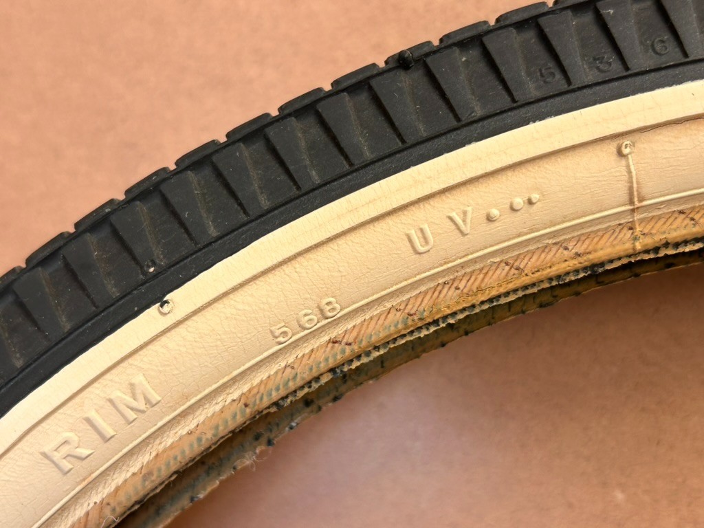 Schwinn Sting Ray Gripper Slik White Wall S7 Fair Lady Rear Tire 20x1 3/4" Used