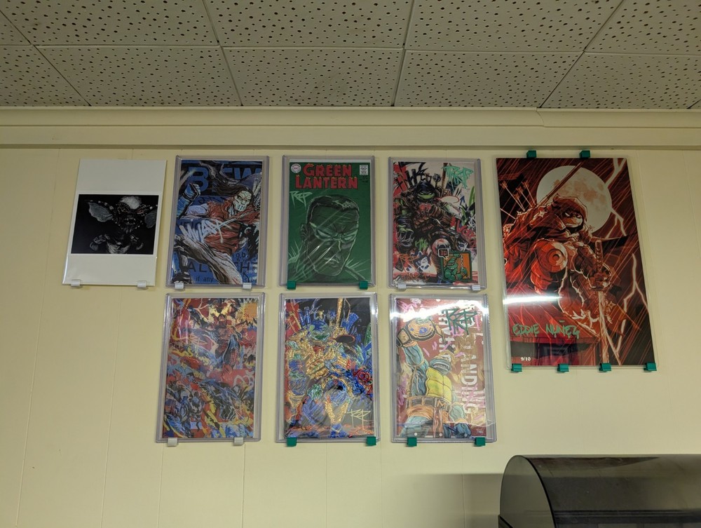 Comic Top Loader Wall Hangers