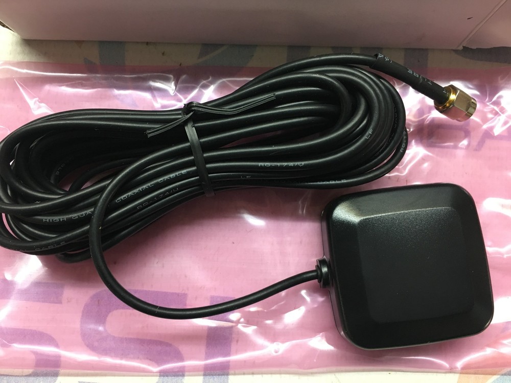 GPS Antenna - External Active Antenna 3V SMA