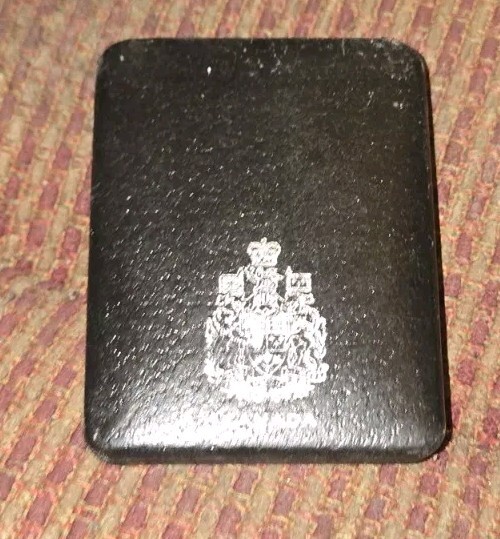 1875-1975 Canada silver dollar CENTENNIAL Calgary silver coin Empty Case