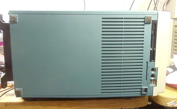 TEKTRONIX TLA714 LOGIC ANALYZER WINDOWS main frame