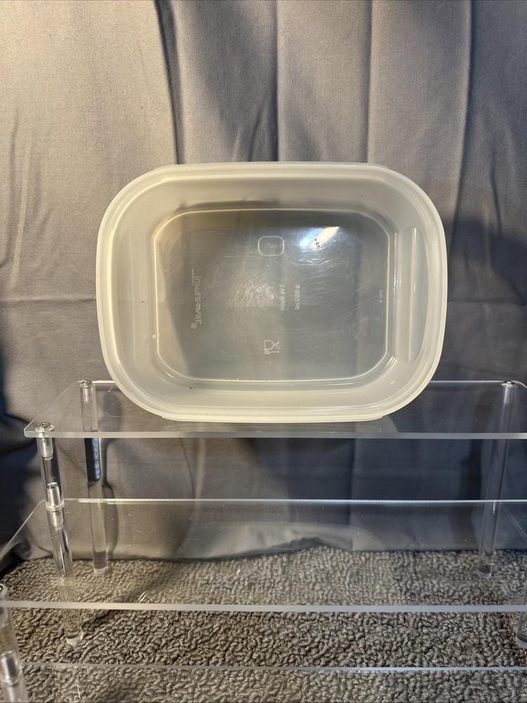 Misc Lot of Vintage Tupperware 3pc