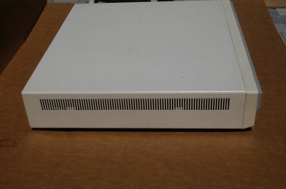 RARE SORD RT2X Multi-HOST TERMINAL COMPUTER, 68000 CPU, Used, Untested