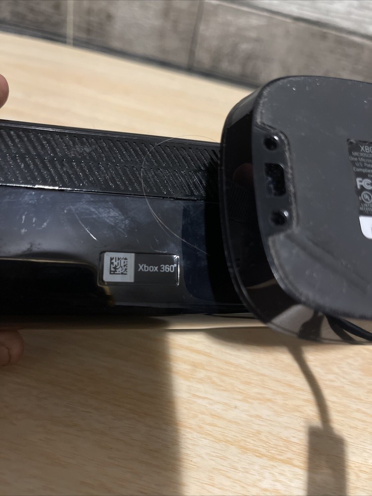 Microsoft Kinect Sensor for Xbox 360