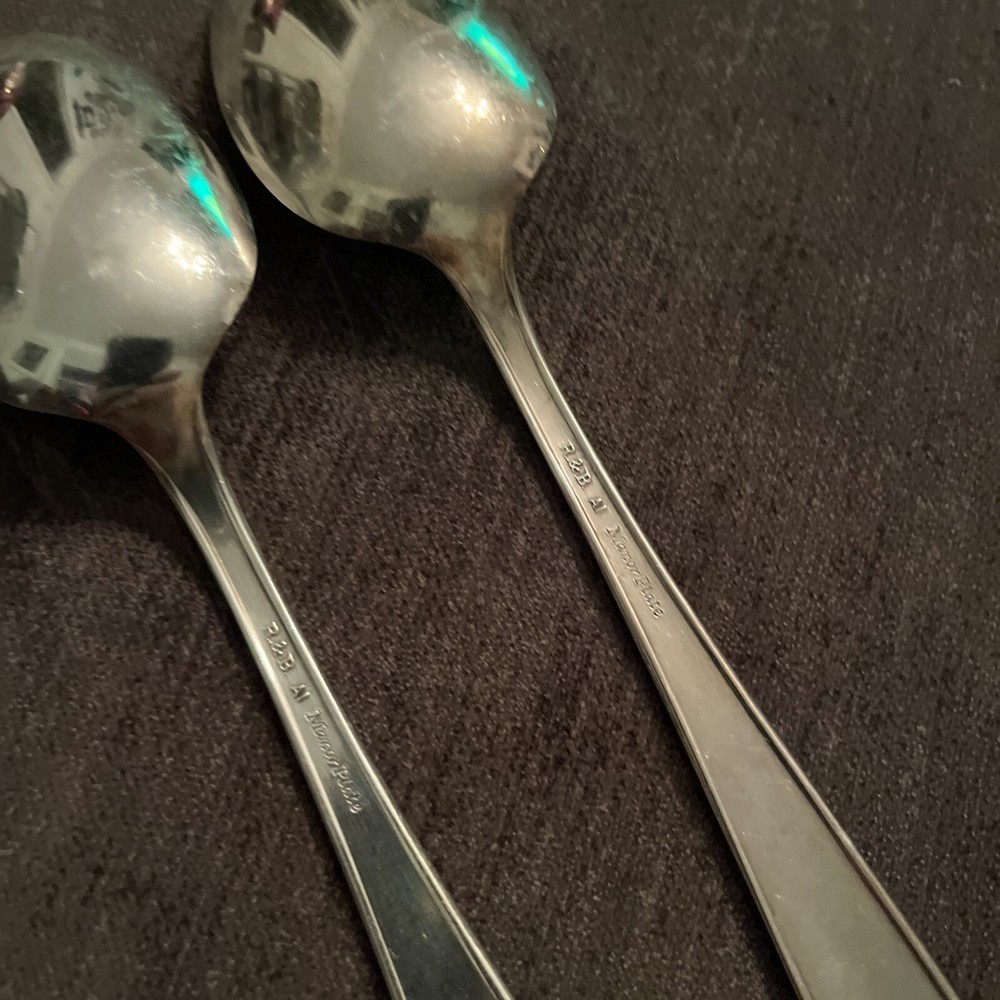 2 R&B Rogers & Bros LYRIC Pattern Silverplate Flatware Solid Serving Spoons 8.25