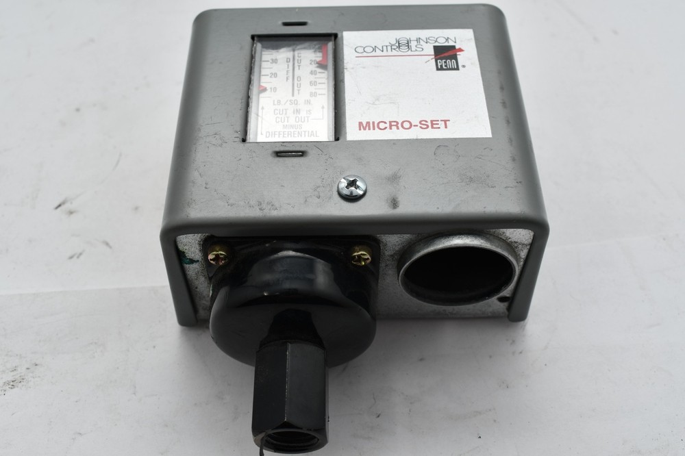 Johnson Controls P72CA-18 PRESSURE CONTROL SWITCH Controller