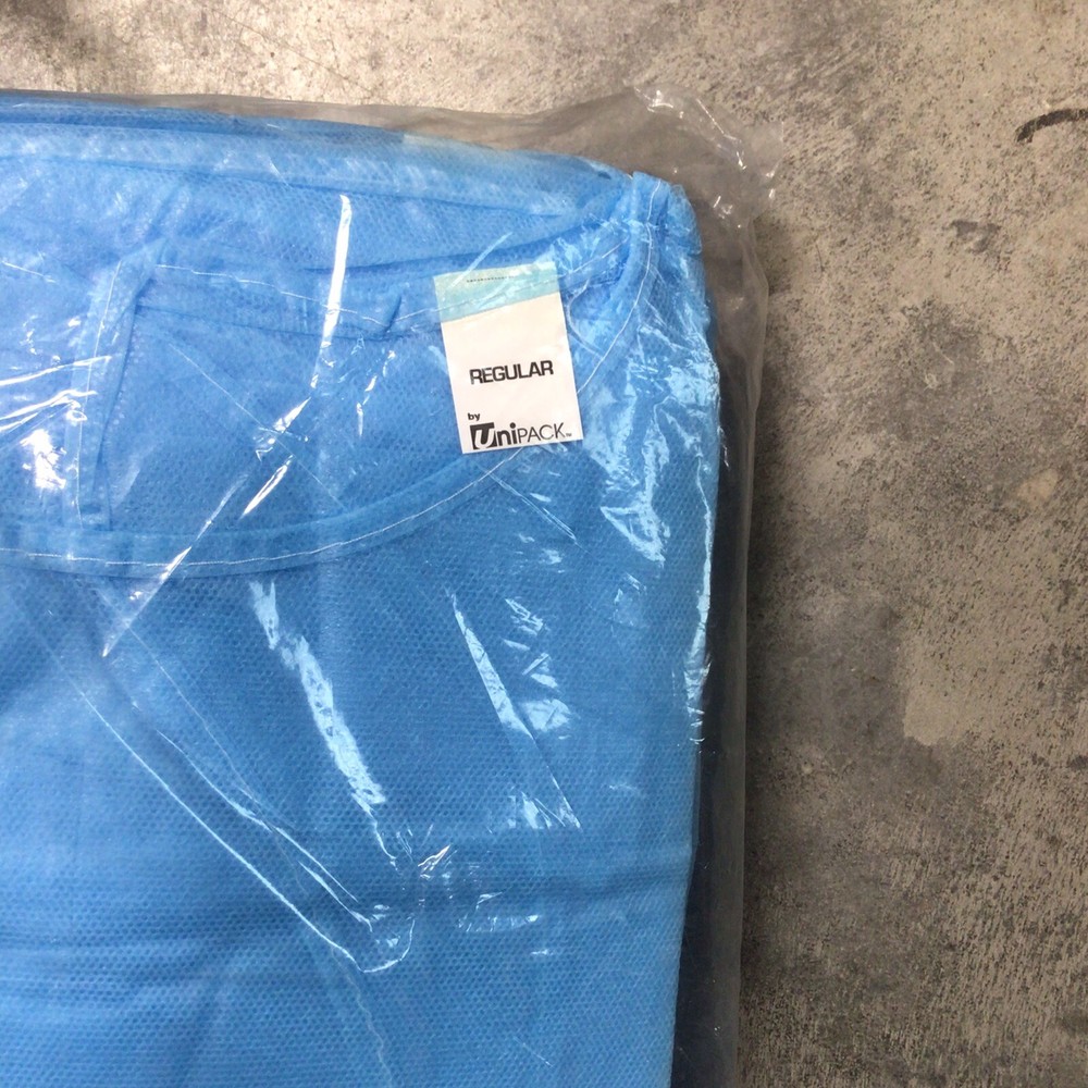 Isolation Gown Pack of 10 Regular