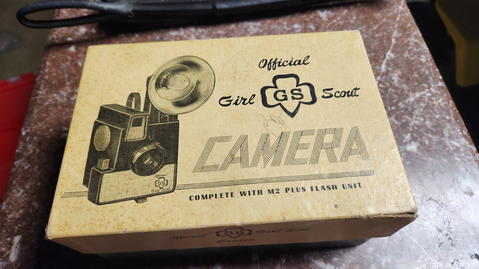 1950s Official Girl Scout Camera With M2 Plus Flash. Cat. No. 821 W/Box. RARE