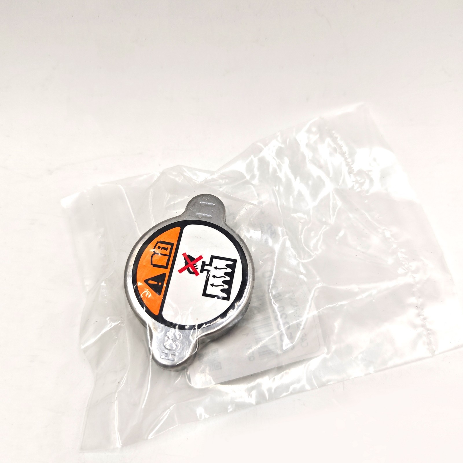 1× FOR 13-18 HYUNDAI 1.8L 2.0L 2.4L 3.3L 5.0L RADIATOR CAP 253301P000