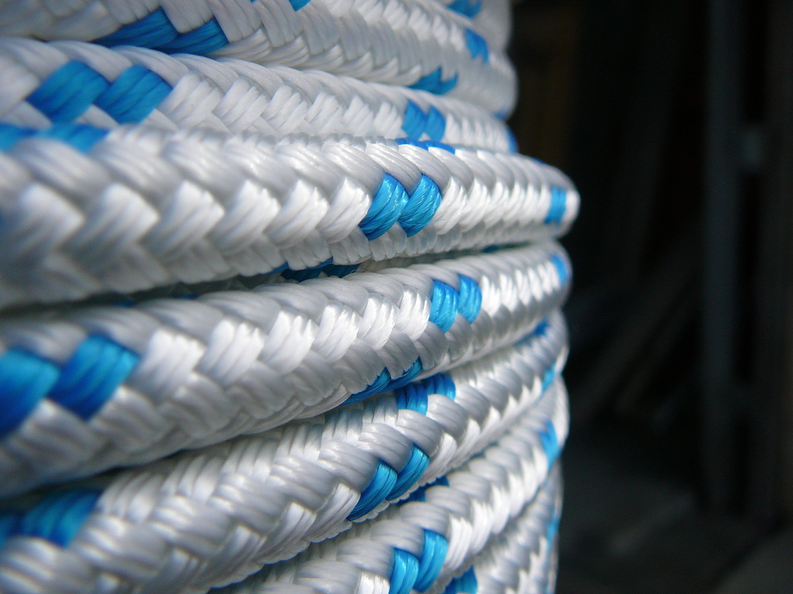 NovaTech XLE Halyard Sheet Line, Dacron Sailboat Rope 3/8" x 100' White/Blue