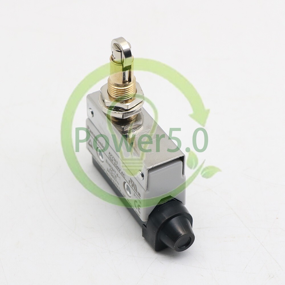 1PCS New Panasonic AZ7311 Programmable Logic Controller ML Limit Switch