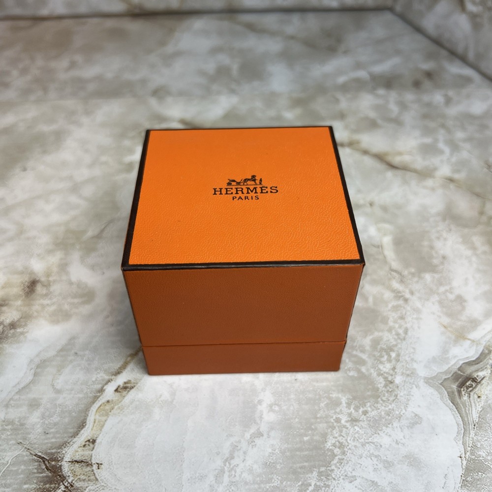 Authentic Hermes Paris Empty Ring Box Only 2.5" x 2.5" x 2.18" Designer