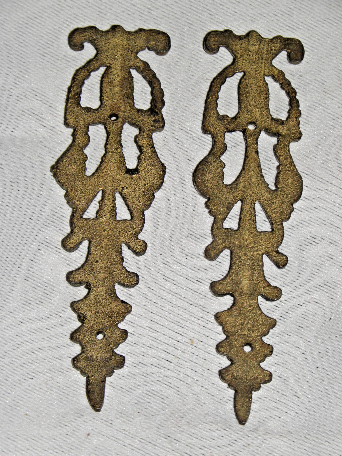 Pair Antique Gild Brass Furniture Pediments Decorative Applique Hardware 3 5/8”