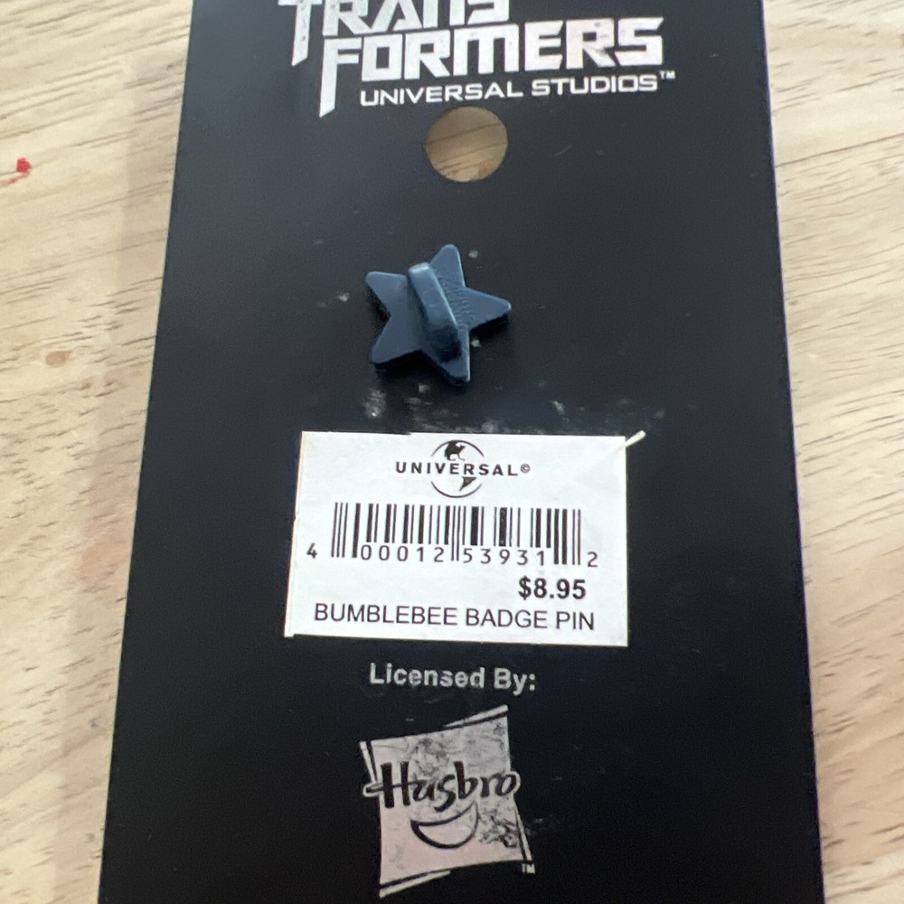 Universal Studios Hasbro Bumblebee Pin Trading