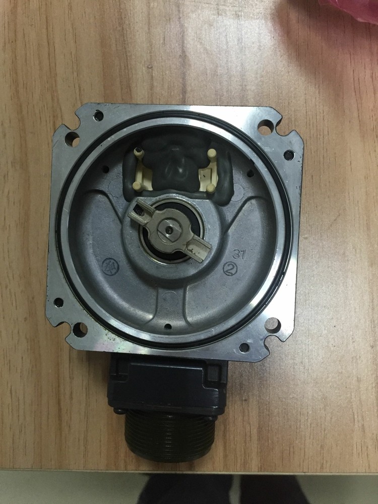 For used OSE105S2 encoder is in good condition