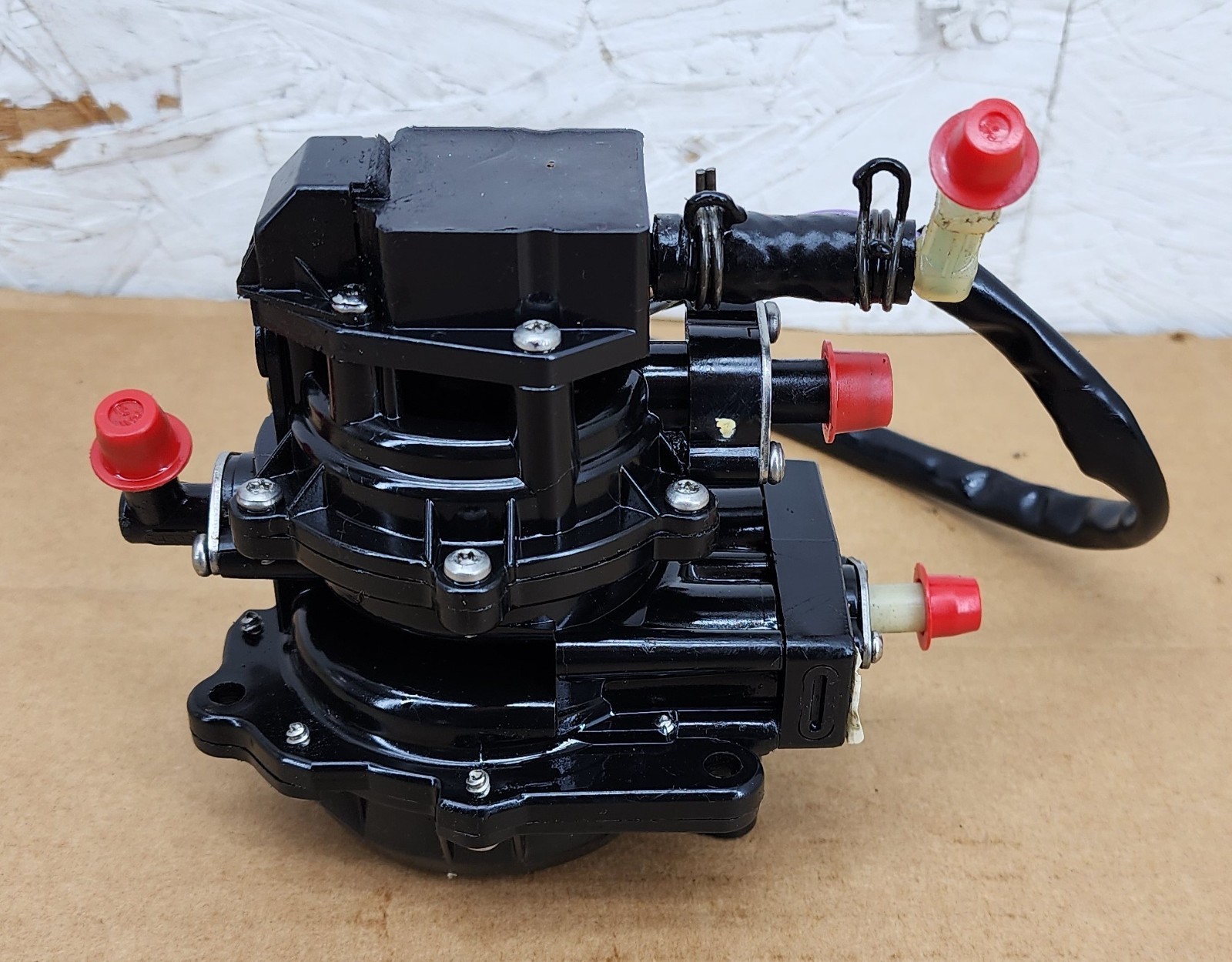 90-250 HP Johnson Evinrude OEM VRO Fuel/Oil Pump Assy 1993-2001 5004554