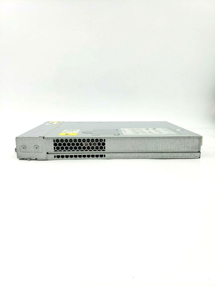 Dell Compellent E15M001 P/N 0998162-20 Type A 10G-iSCSI-2 Disk Array