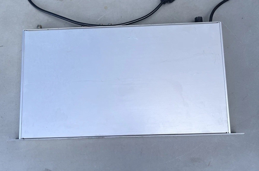 Rare ESE ES-102 GPS Master Clock Time Generator Rack Gear