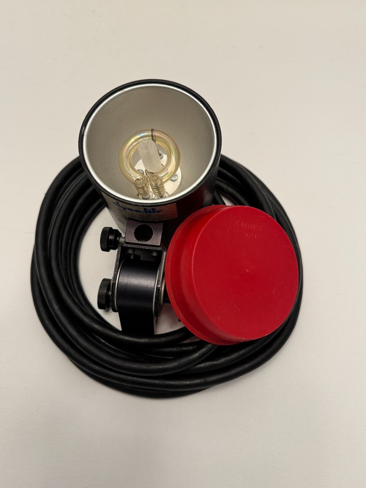 Dyna-Lite L240 studio Flash, Power Pack and 2 flash Heads