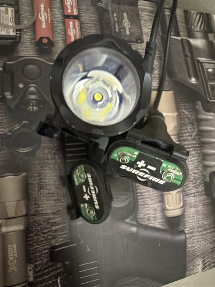 Surefire X400 With Cable Switch And Extra Switch