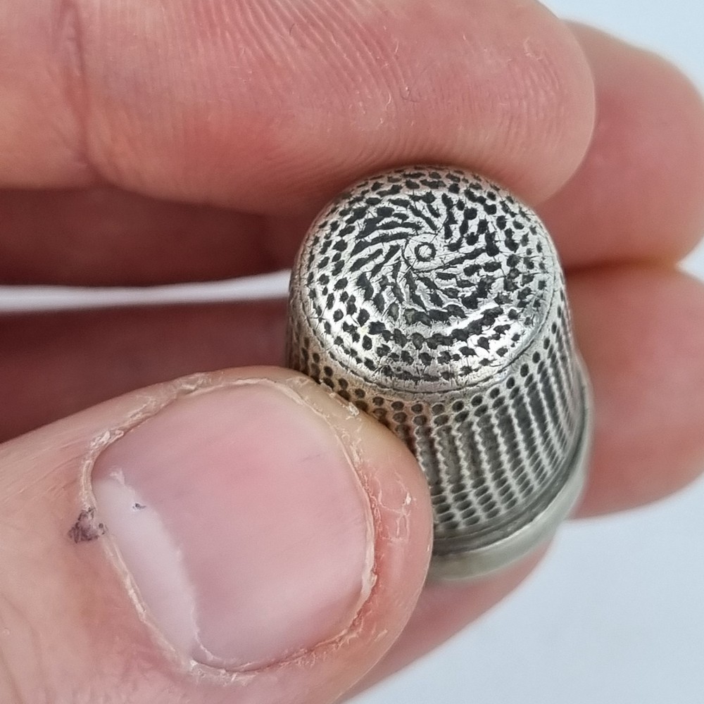Antique Solid Silver Thimble Birmingham 1916 James Swann