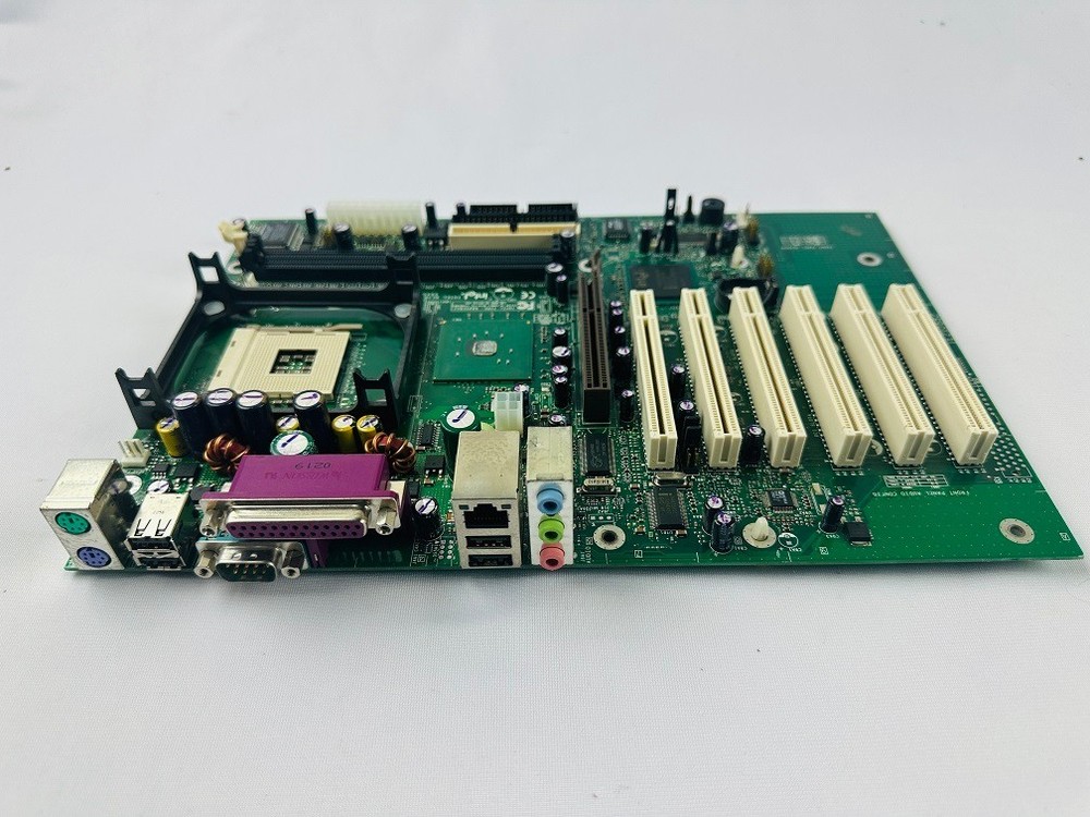 Intel D845EBG2 Motherboard