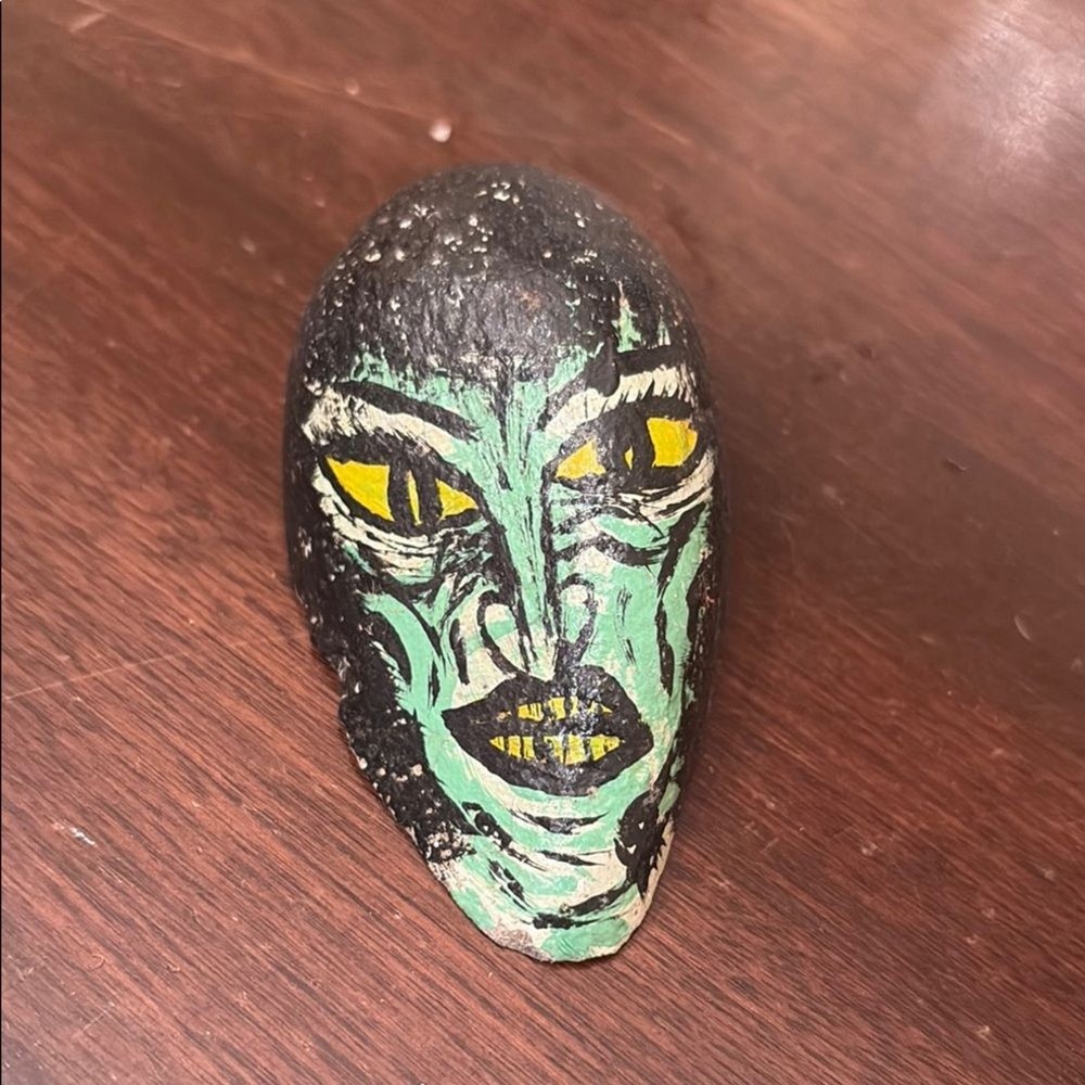 Hand-Painted Alien Face Stone Halloween