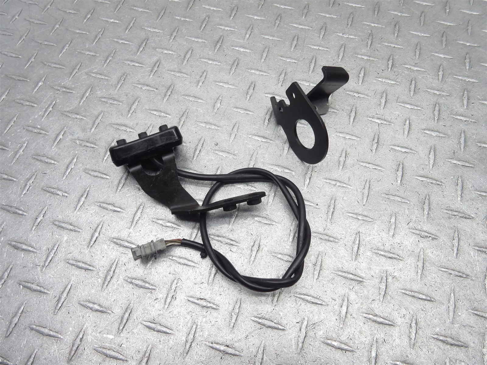 2014 10-16 Victory Cross Country Tour Right Side Cruise Control Handlebar Switch