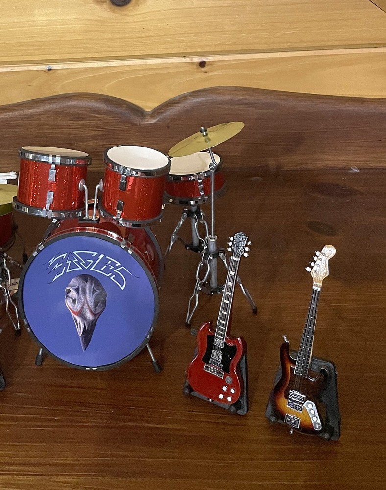 MINIATURE DRUM & GUITAR SET - EAGLES #3