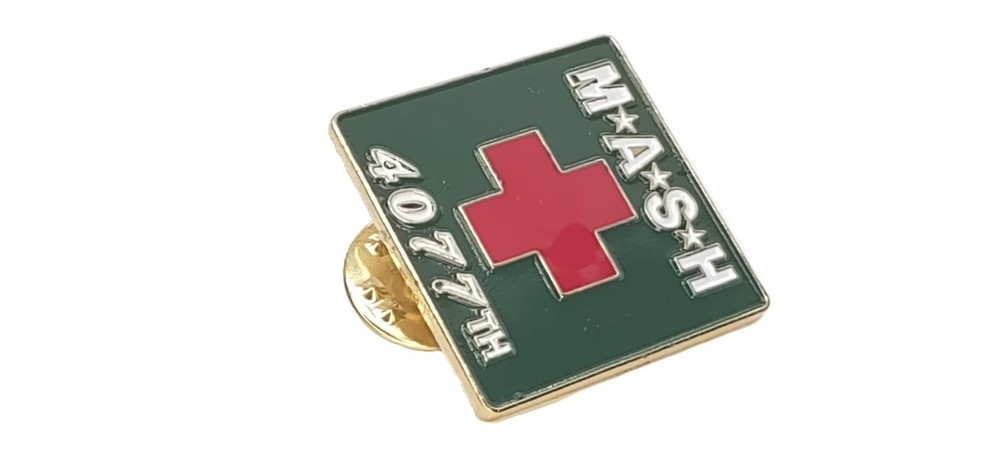 MASH 4077TH Unit 1-inch Lapel Pin P62552