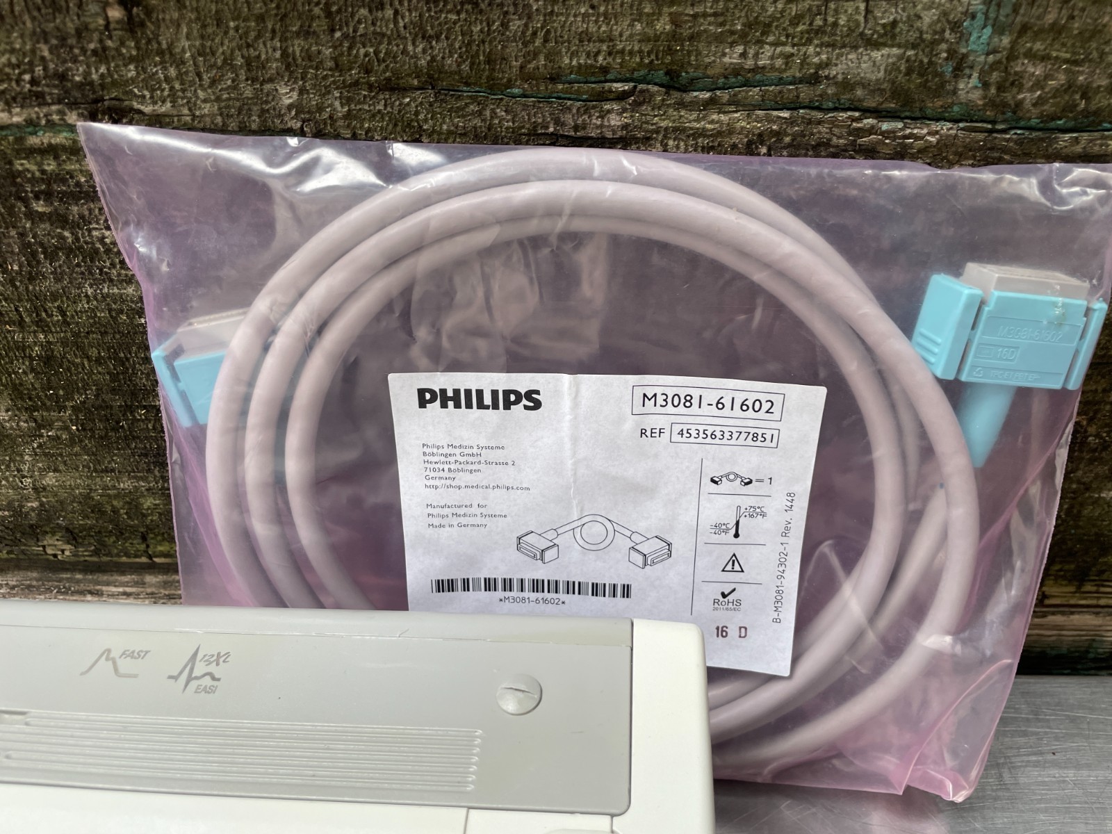 Philips Intellivue X2 M3002A Monitor W/ Battery SpO2 Hose Cuffs ECG