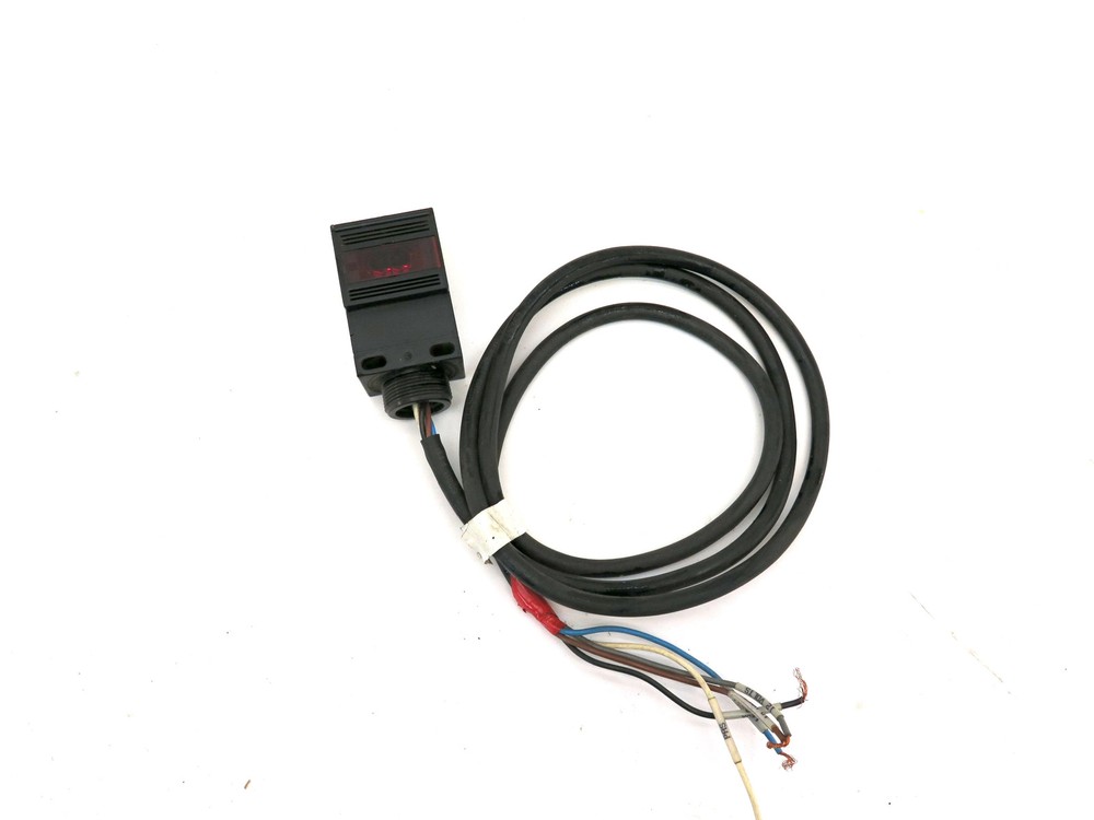 Omron E3JU-D1M4 Photoelectric Switch