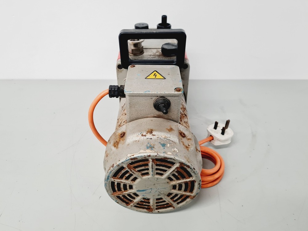 Edwards 5 E2M5 Vacuum Pump